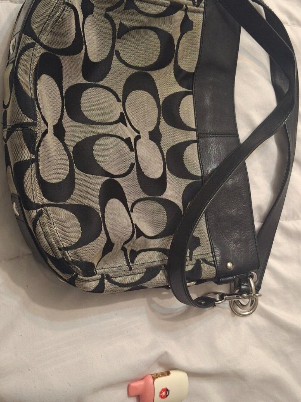 Authentic Coach purse - Picture 3 of 4